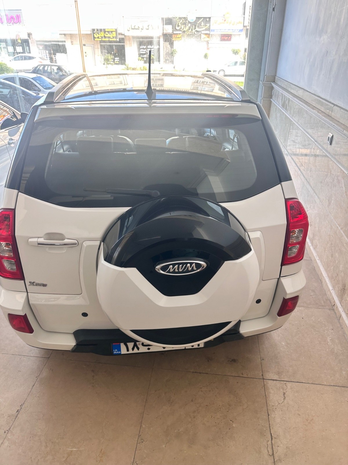 تصویر ام وی ام X33 اتوماتیک اسپرت