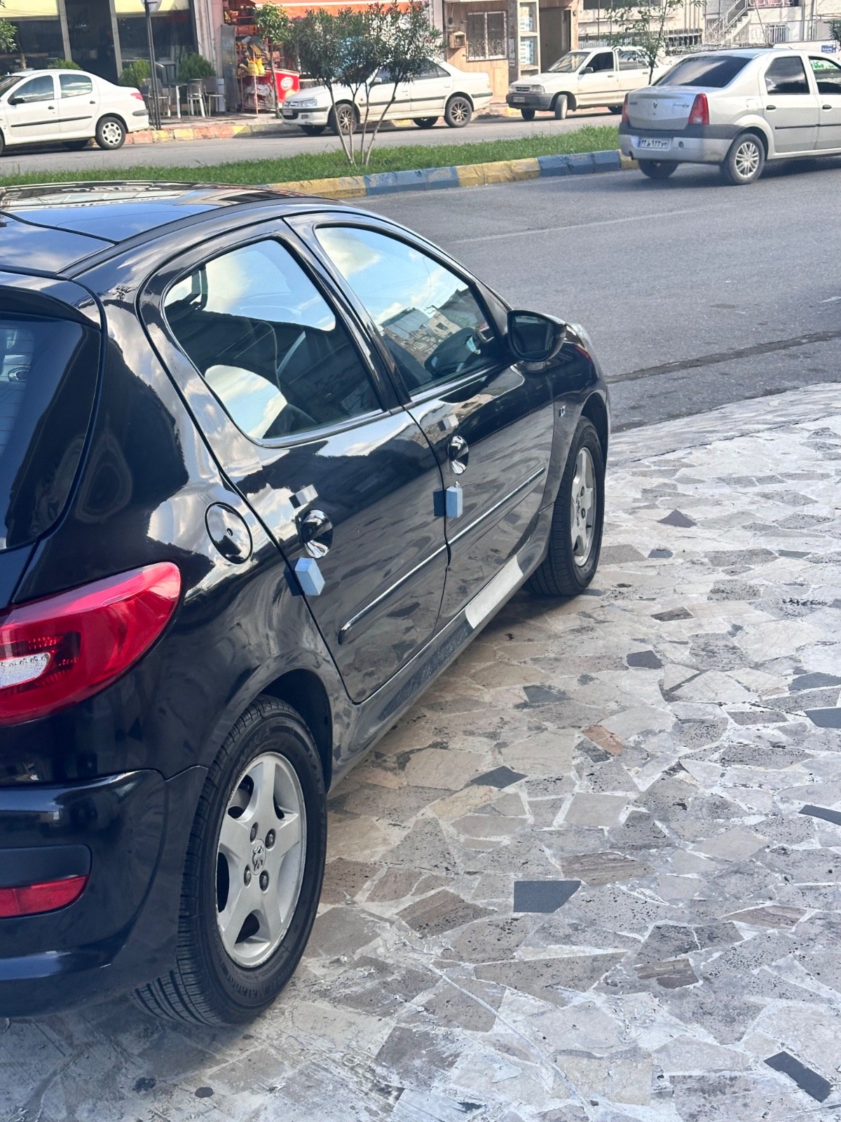 پژو 207 دنده ای مدل 1401